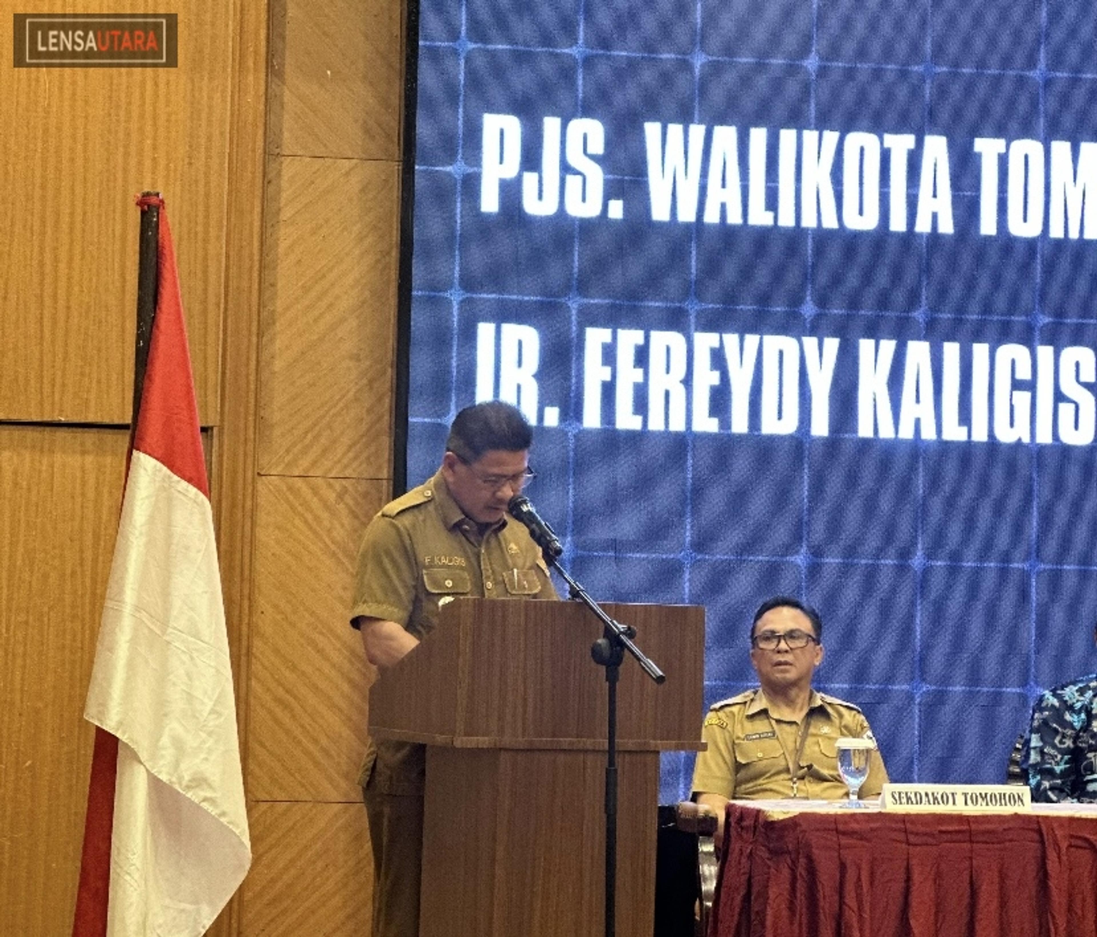 Kegiatan High Level TP2DD Kota Tomohon Dihadiri Fereydy Kaligis
