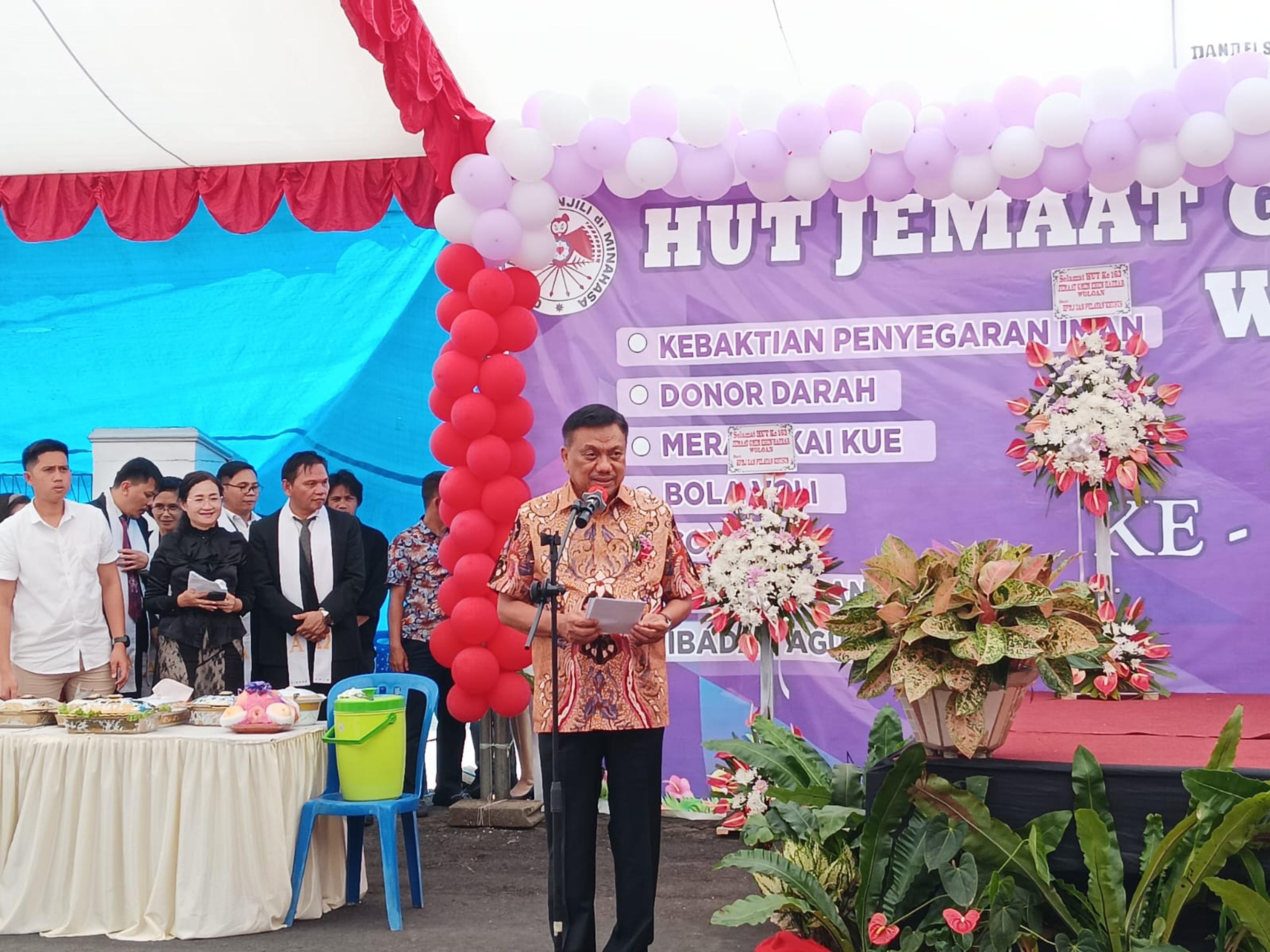 Walikota CS Dampingi Gubernur OD di Ibadah HUT 163 GMIM Eben Heazer Woloan