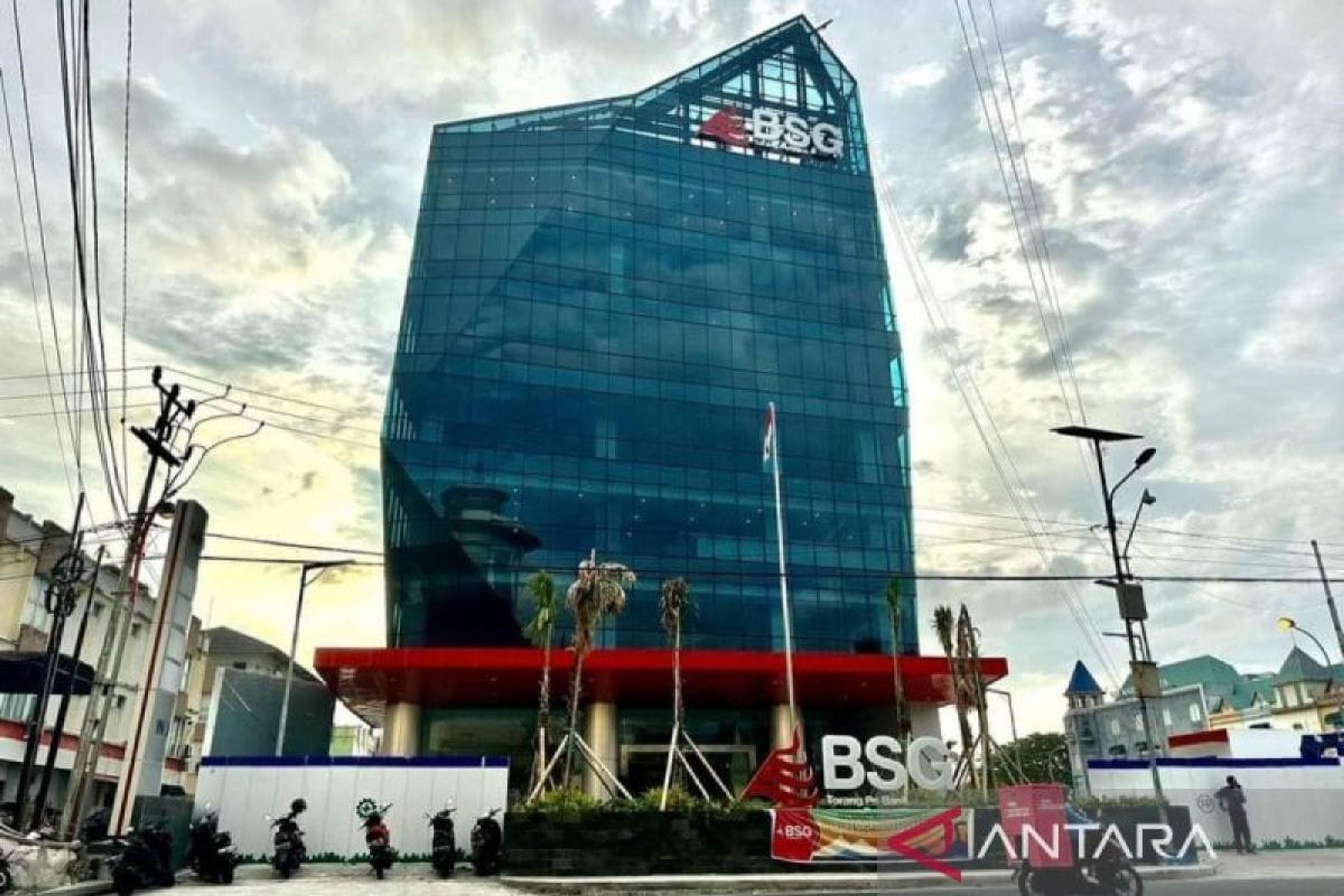 OJK Resmi Keluarkan Izin BSG Tempati Kantor Pusat Mulai 1 Agustus 2023