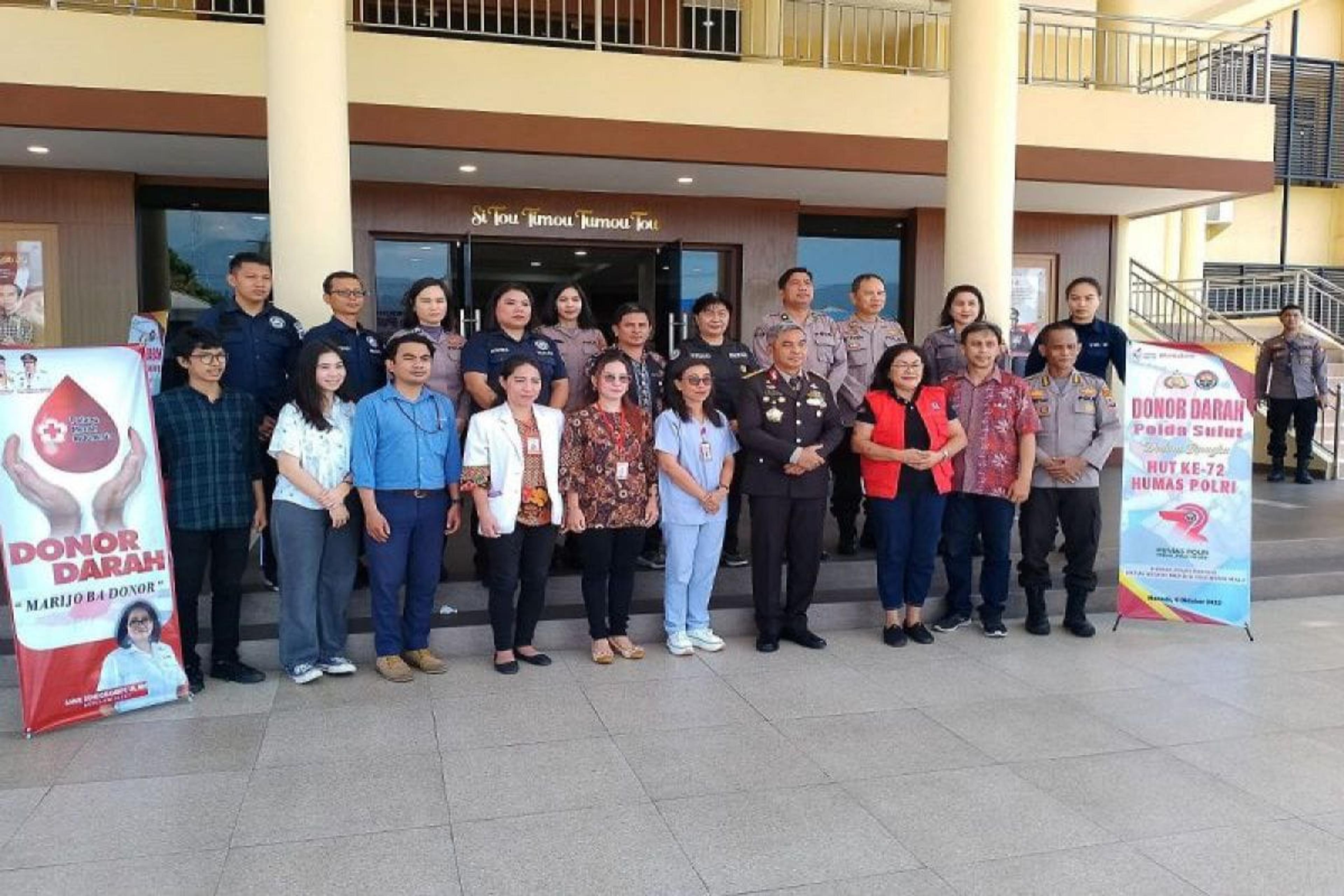 Kapolda Sulut Mengajak Personel Jadikan Donor Darah Sebagai Gaya Hidup