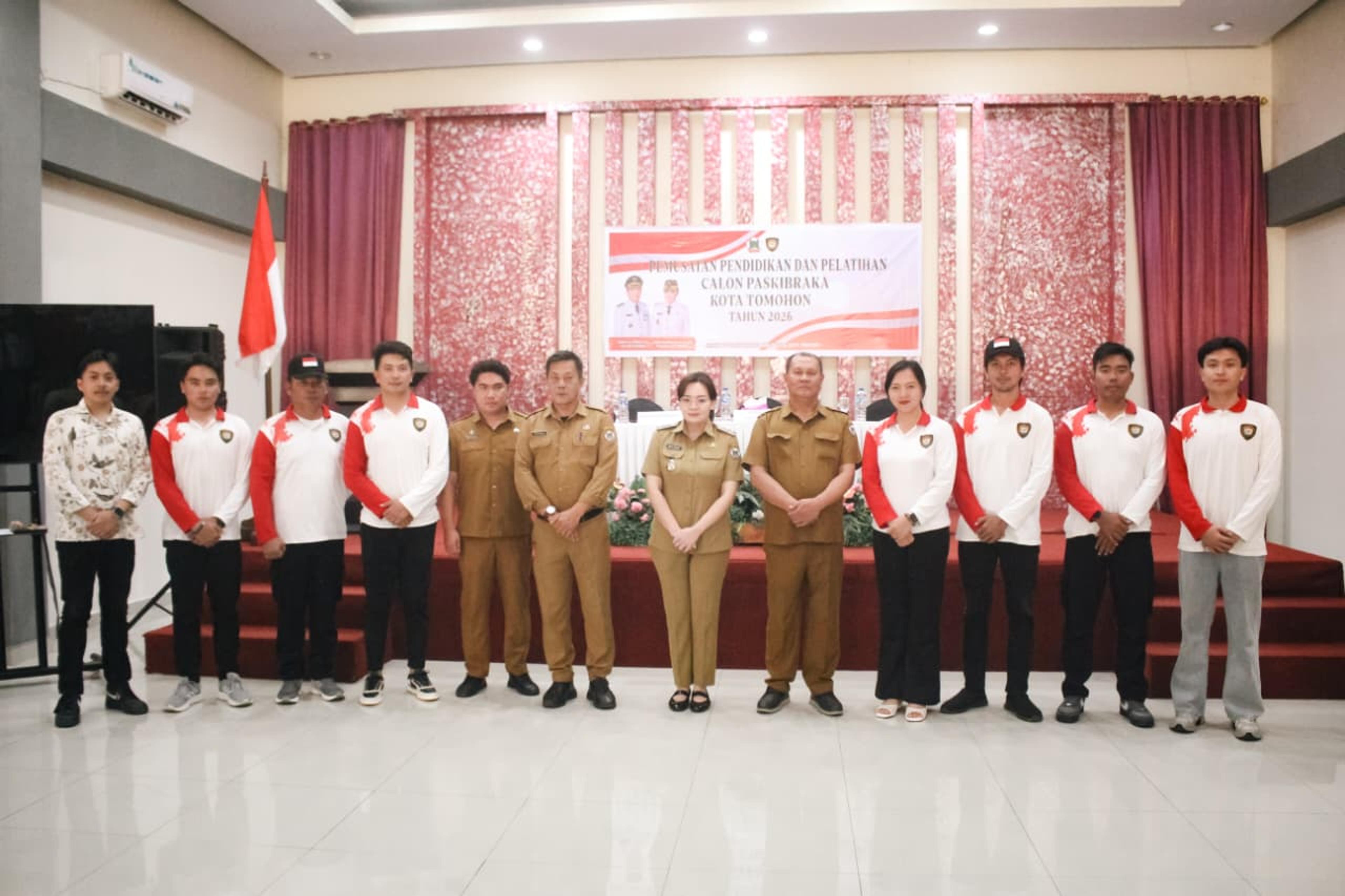 Wakil Wali Kota Tomohon, Sendy G.A. Rumajar membuka kegiatan yang merupakan bagian dari pemusatan pendidikan dan pelatihan bagi calon Paskibraka. (Ist)