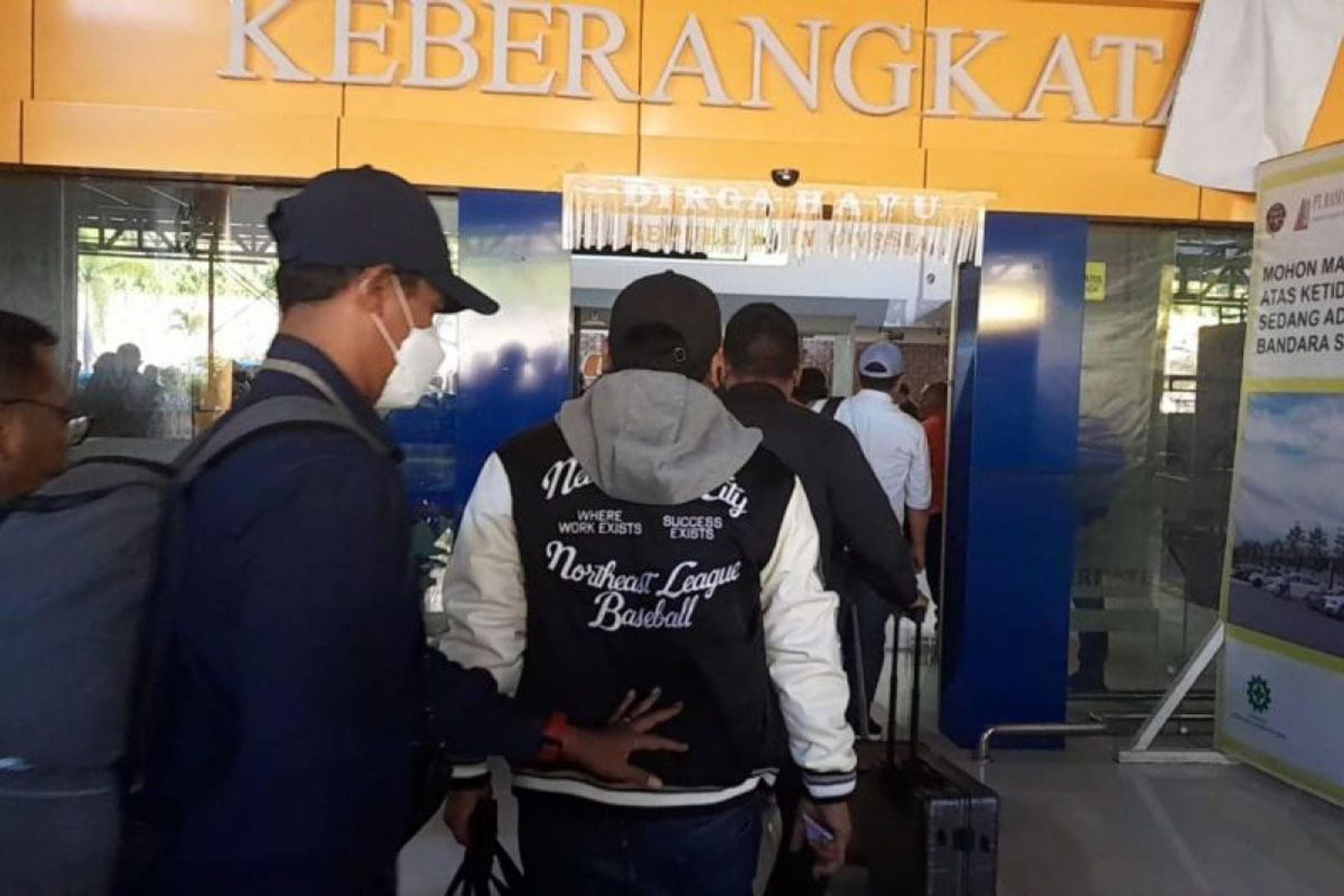 KPK Bawa Tiga Pejabat dan Satu Staf Pemprov Malut Usai Kena OTT