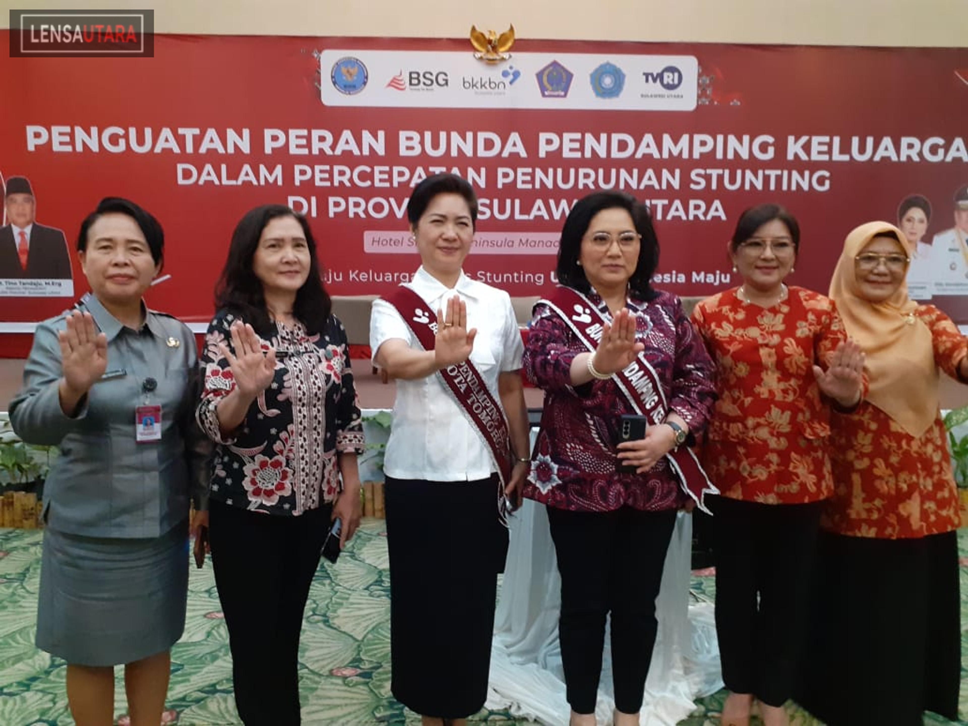 drg Jeand’arc Senduk Karundeng dikukuhkan sebagai Bunda Pendamping Keluarga Kota Tomohon