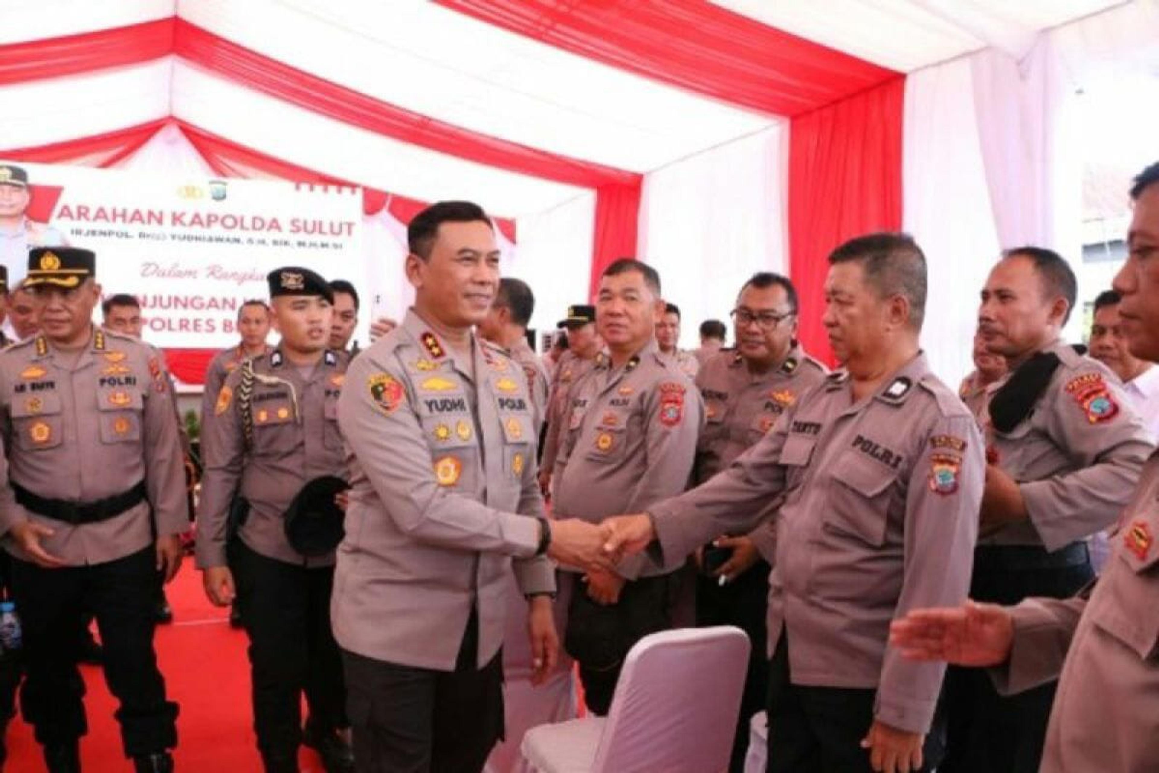 Kapolda Sulut Ingatkan Polres Bitung Melayani Masyarakat Dengan Baik