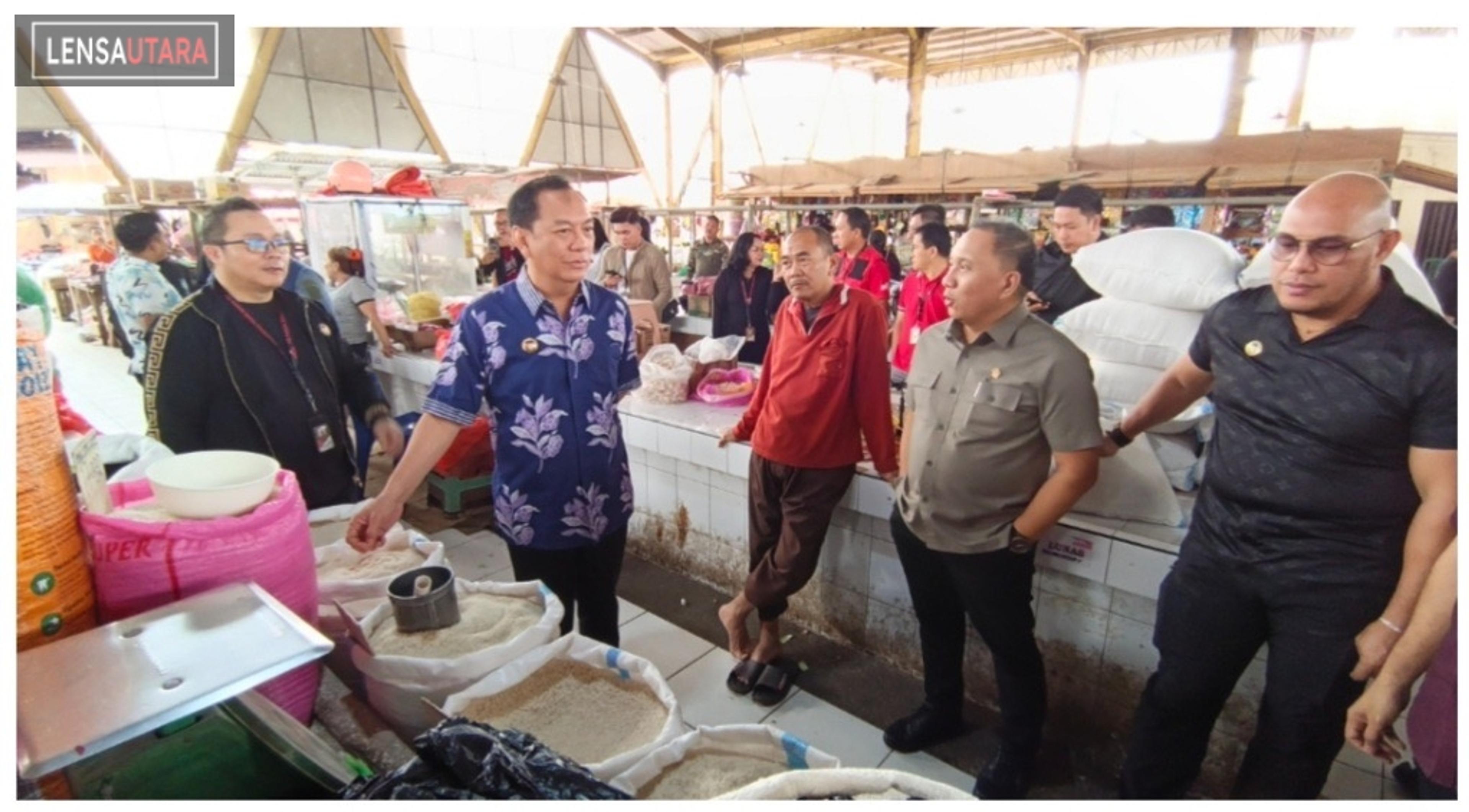 Caroll Senduk Sidak Pasar Wilken Jelang Idul Fitri dan Paskah, Pastikan Harga Stabil dan Stok Pangan Aman