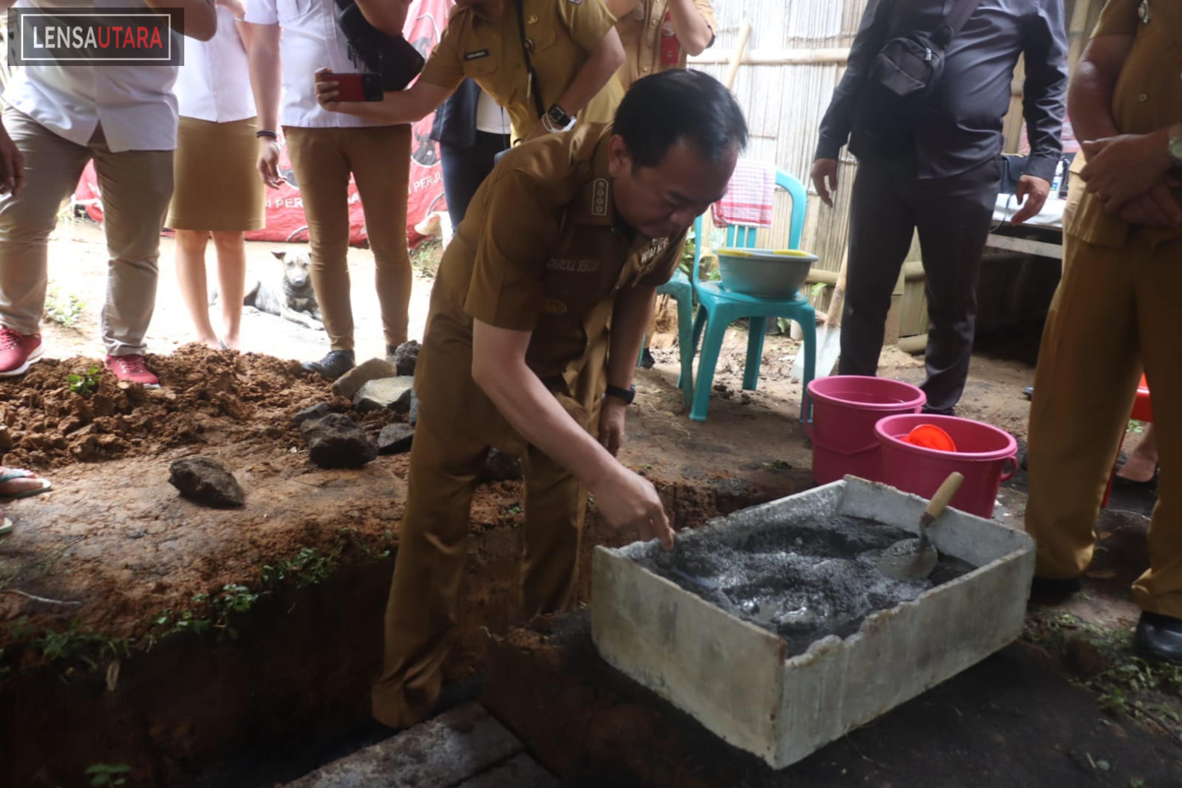 Atasi Pemukiman Kumuh, Pemkot Tomohon Gelar Bedah Rumah