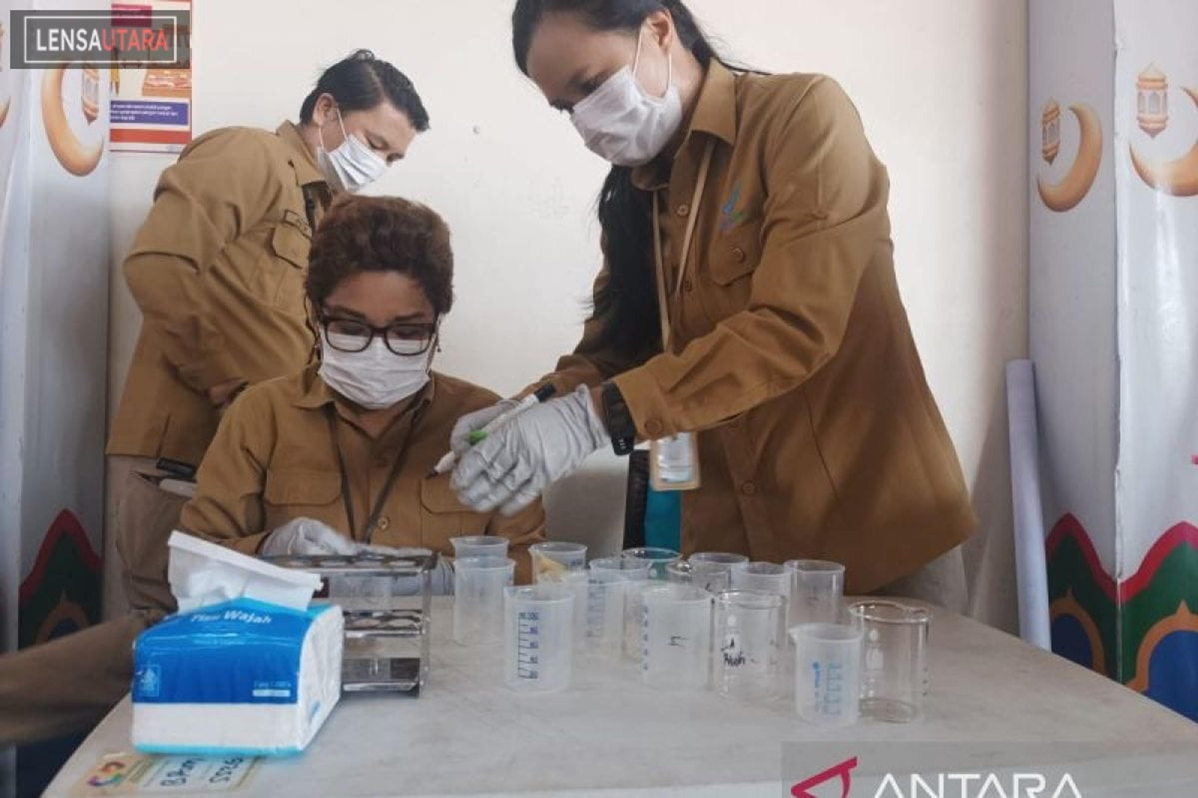 Jelang Natal dan Tahun Baru, BBPOM Manado Uji Keamanan Pangan