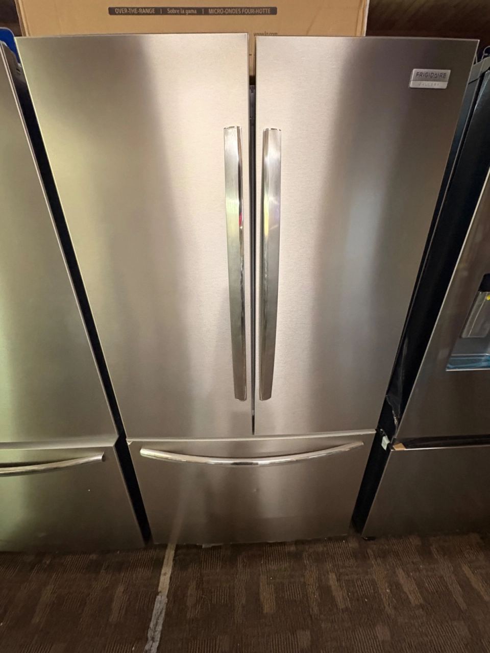 Frigidaire Refrigerators / Fridges, photo 1