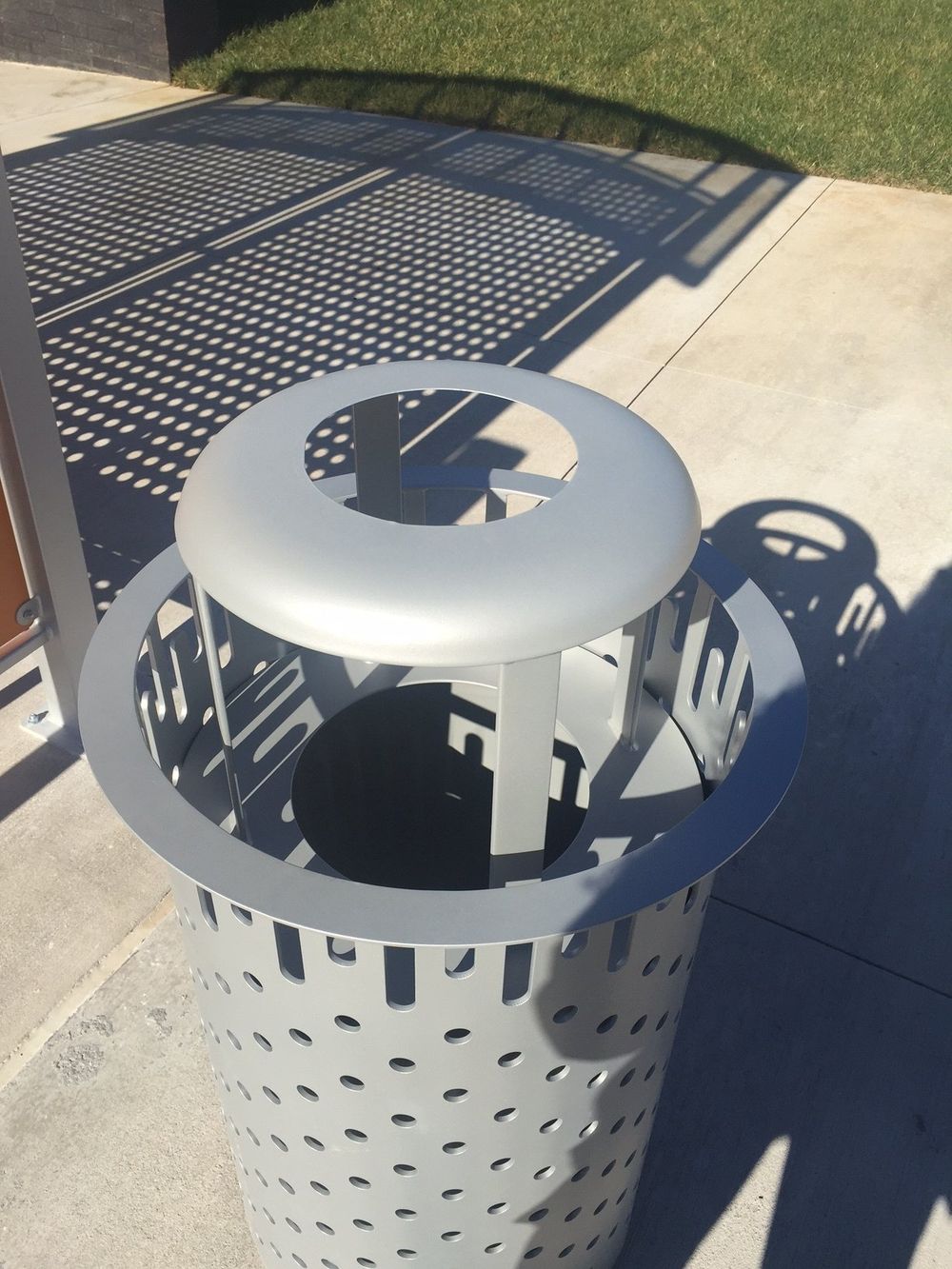 Vinton Library Bus Shelter — photo 4