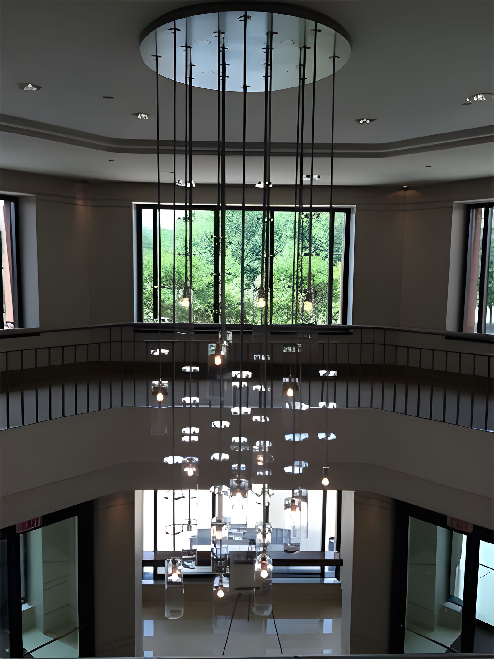 Hemdon Square — photo 1