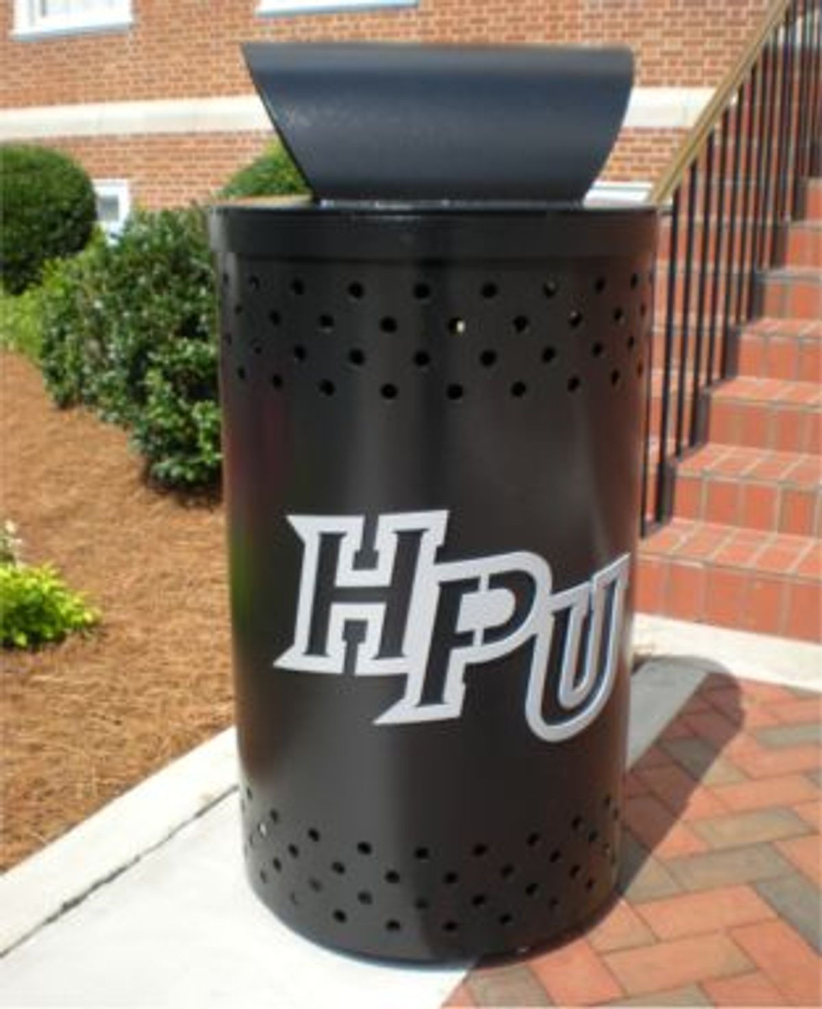 Highpoint Trash Receptacle
