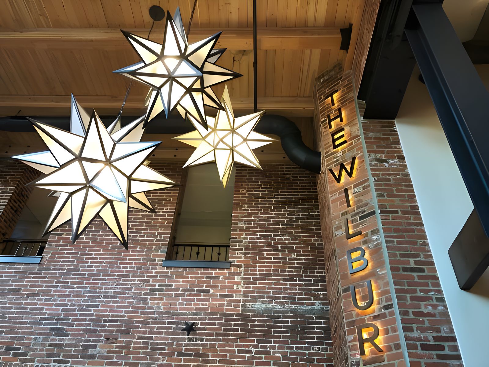 Hilton Tapestry / The Wilbur Hotel - Lititz