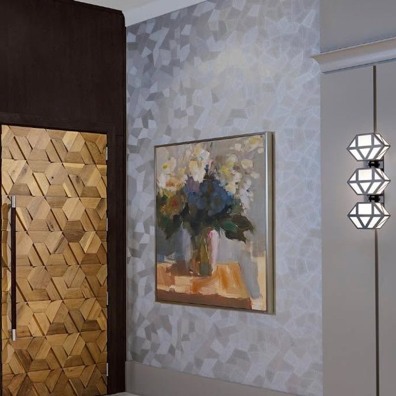 Geometric by Design
Proudly Made in the USA!

RL-2-0665-66
66” Dia. x 66” OAH
Stainless Steel 2.5 Powder Coat Finish 
Frosted White Acrylic Diffuser

RL-4-04…