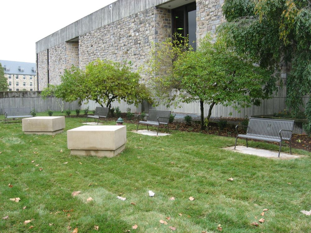 Graduate Life Center Plaza — photo 1