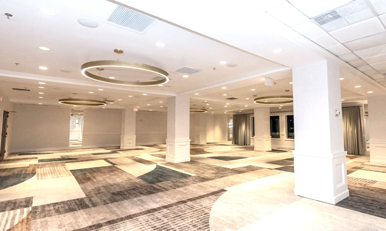 Hilton Crystal City — photo 25