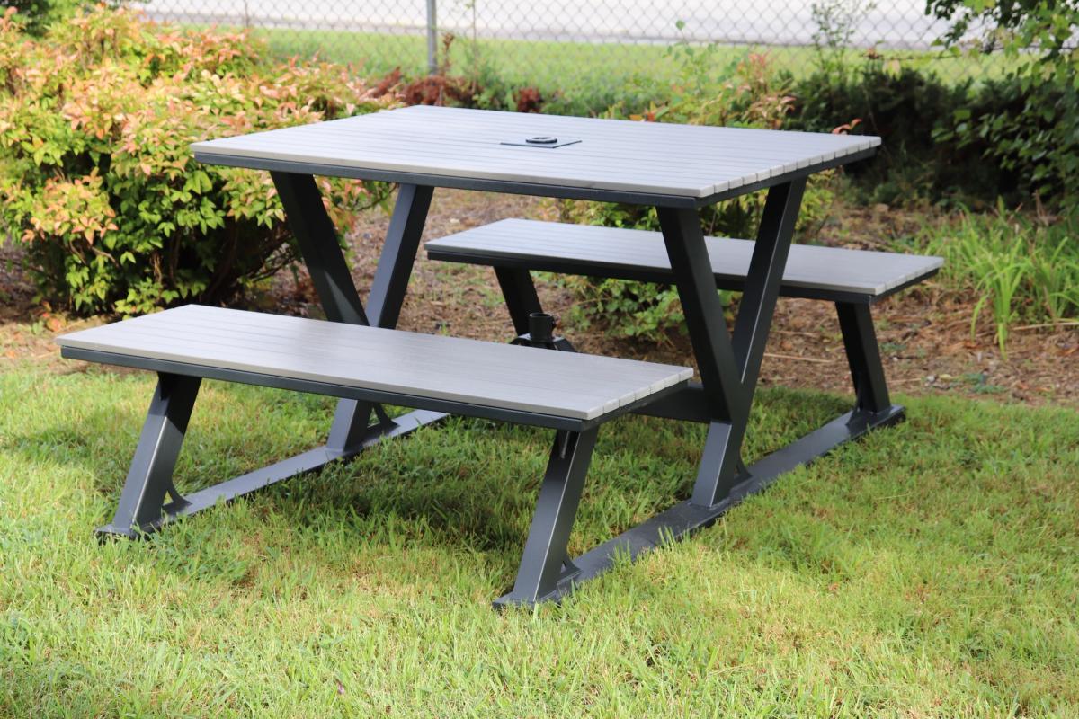 Picnic Table 48"