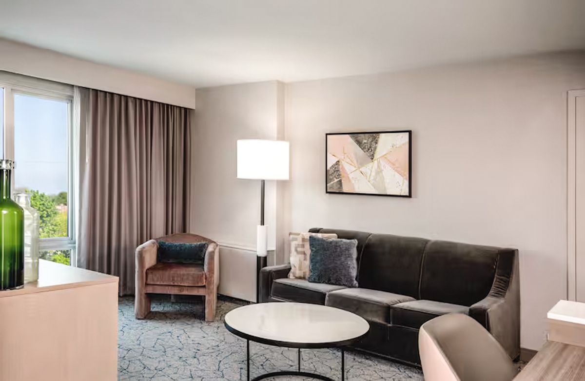From elegant floor lamps to sophisticated table lamps and sleek sconces, our custom lighting solutions bring warmth, style, and functionality to this stunnin…