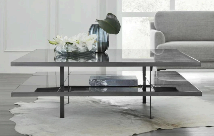 Romo Cocktail 54"SQ. Top
