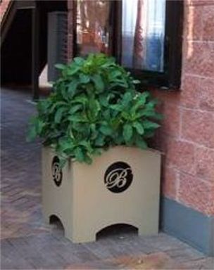 Bluffton Planter