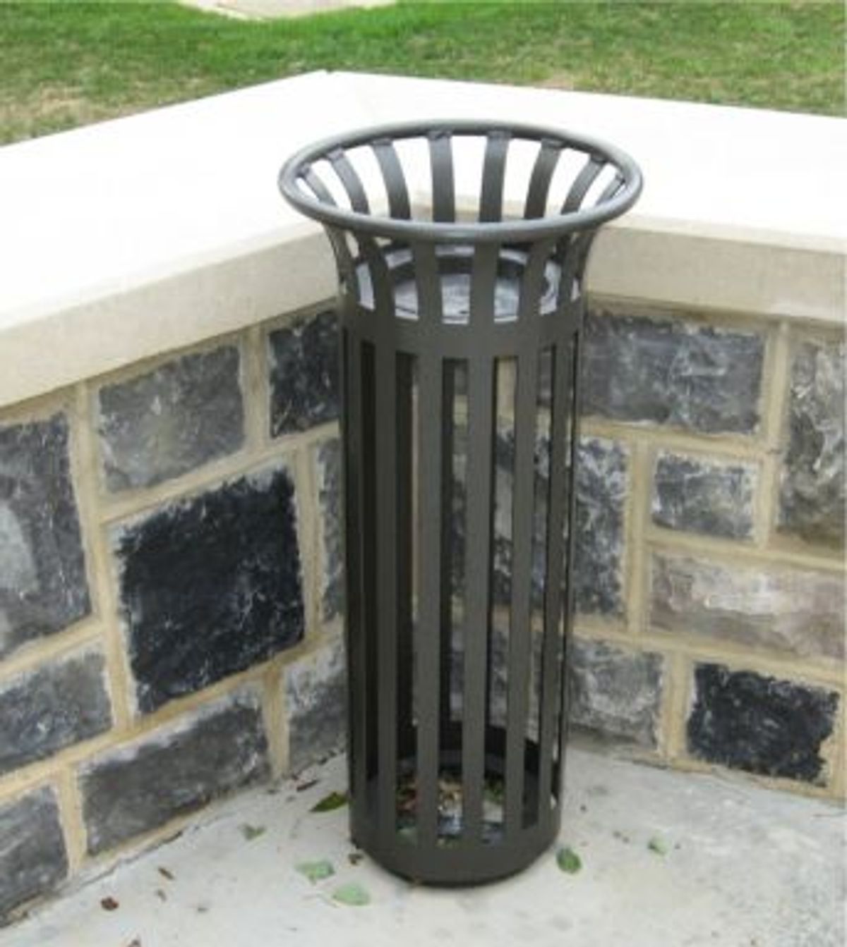 New River Ash Receptacle