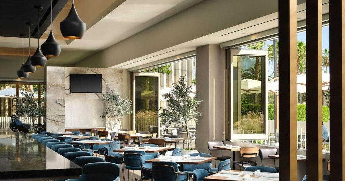 📍 Hyatt Place | Los Angeles, CA
There’s nothing like seeing our work installed and ready to shine ✨ From the initial sketches to final install, we’re proud…