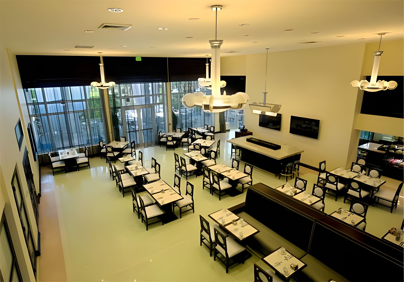 Courtyard Marriott-Miami Beach[ light ] — photo 2