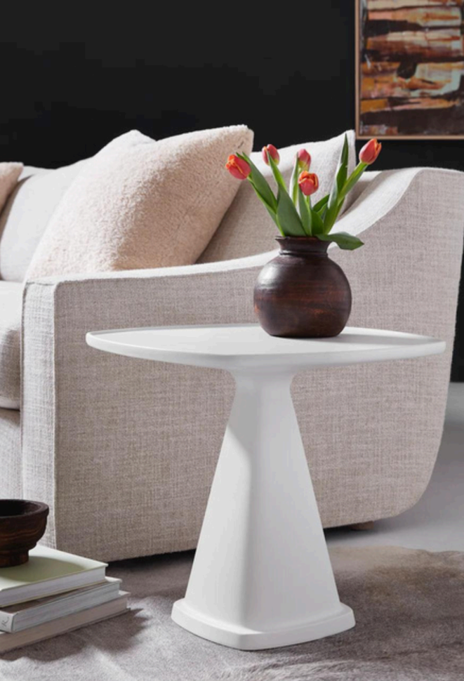Oscar Side Table