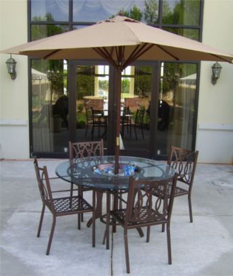 Cooler Table