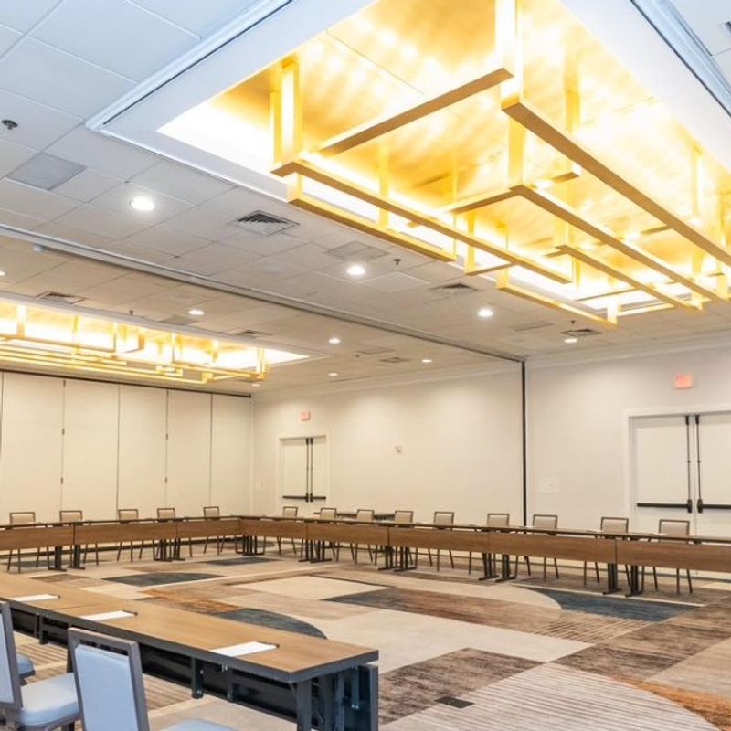 ✨ Elevate your hotel spaces with our custom lighting solutions! From sleek pendant fixtures that create a warm welcome at the reception to bold geometric cha…