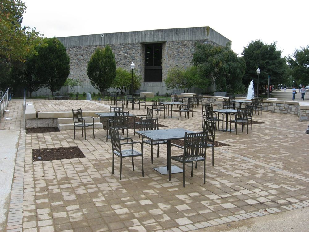 Graduate Life Center Plaza — photo 5