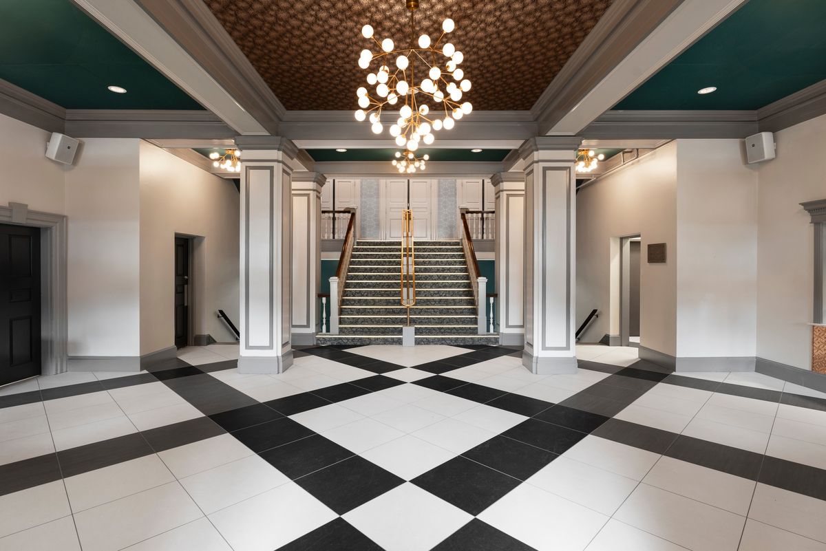 Step into the spotlight with our custom lighting at the @lebanonoperahouse ! ✨

From the elegant fixtures in the grand lobby to the statement lighting that e…