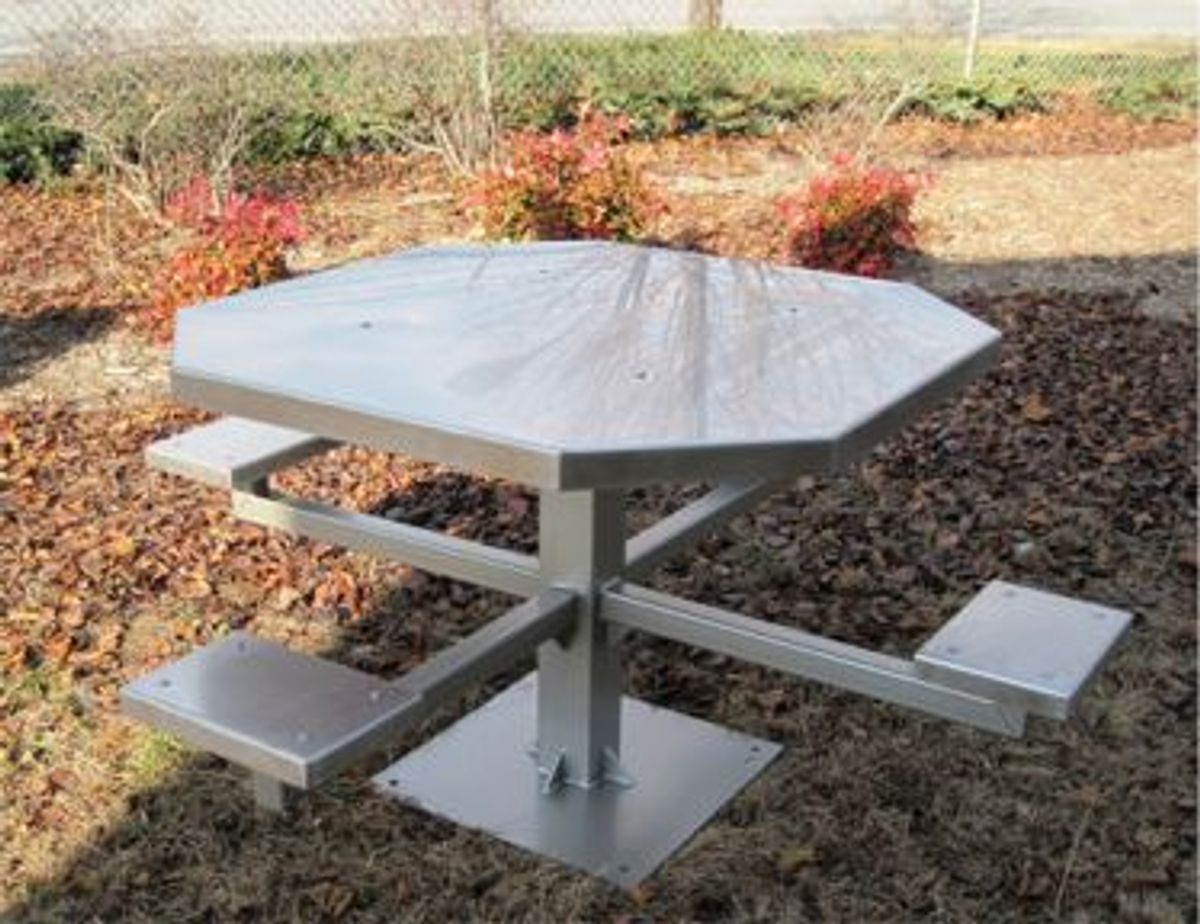 Four-Seater Carousel Table