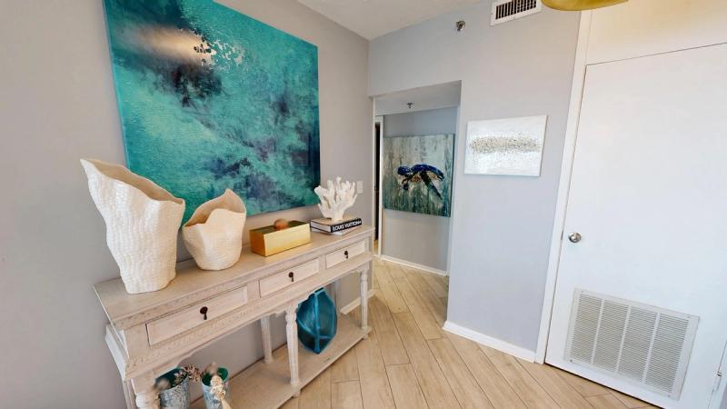 East Pass Towers 602 - Image 5