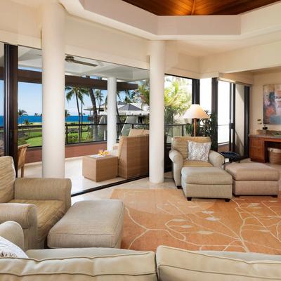 Open layout with indoor and ourdoor living space.