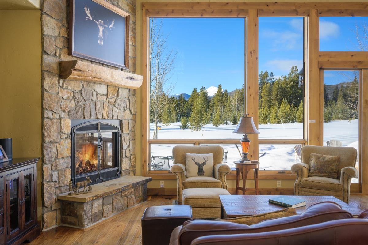 Open layout with mountain views.