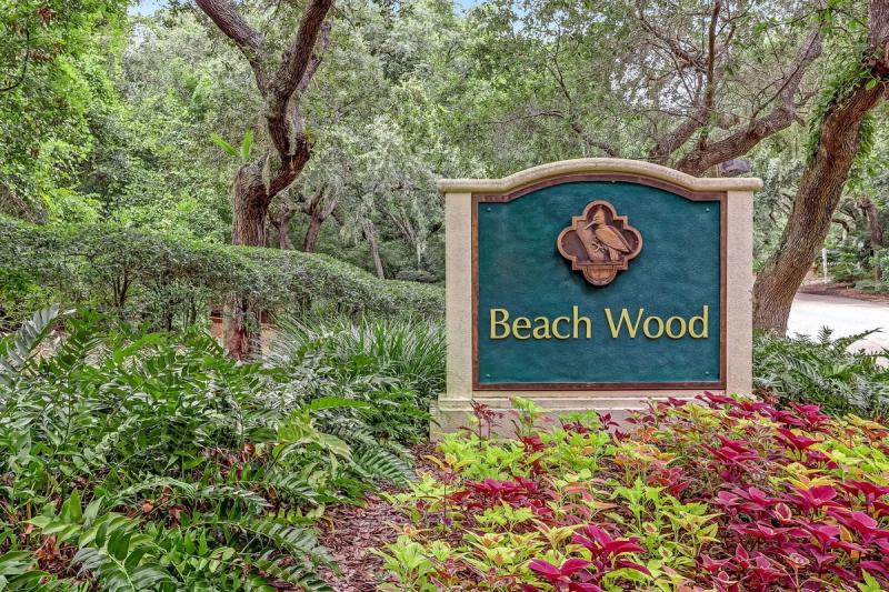 2055 Beach Wood - Image 2