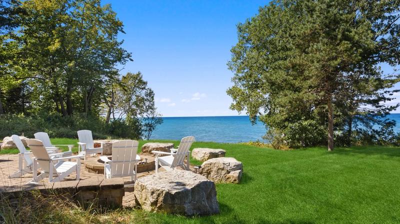 Embrace the Charm of Southwest Michigan's Lakeshore Towns