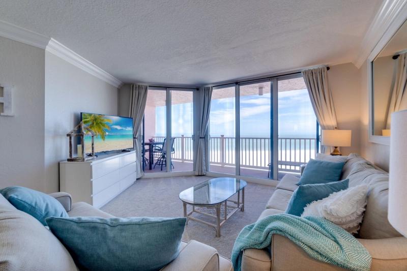 Aqua Blu at Anna Maria Island Club 27 - Image 2