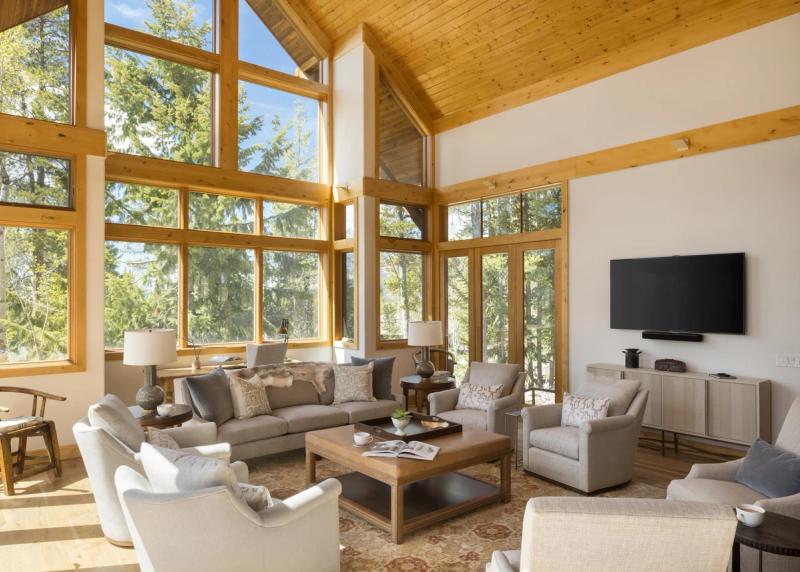 Granite Ridge Chateau - Image 2
