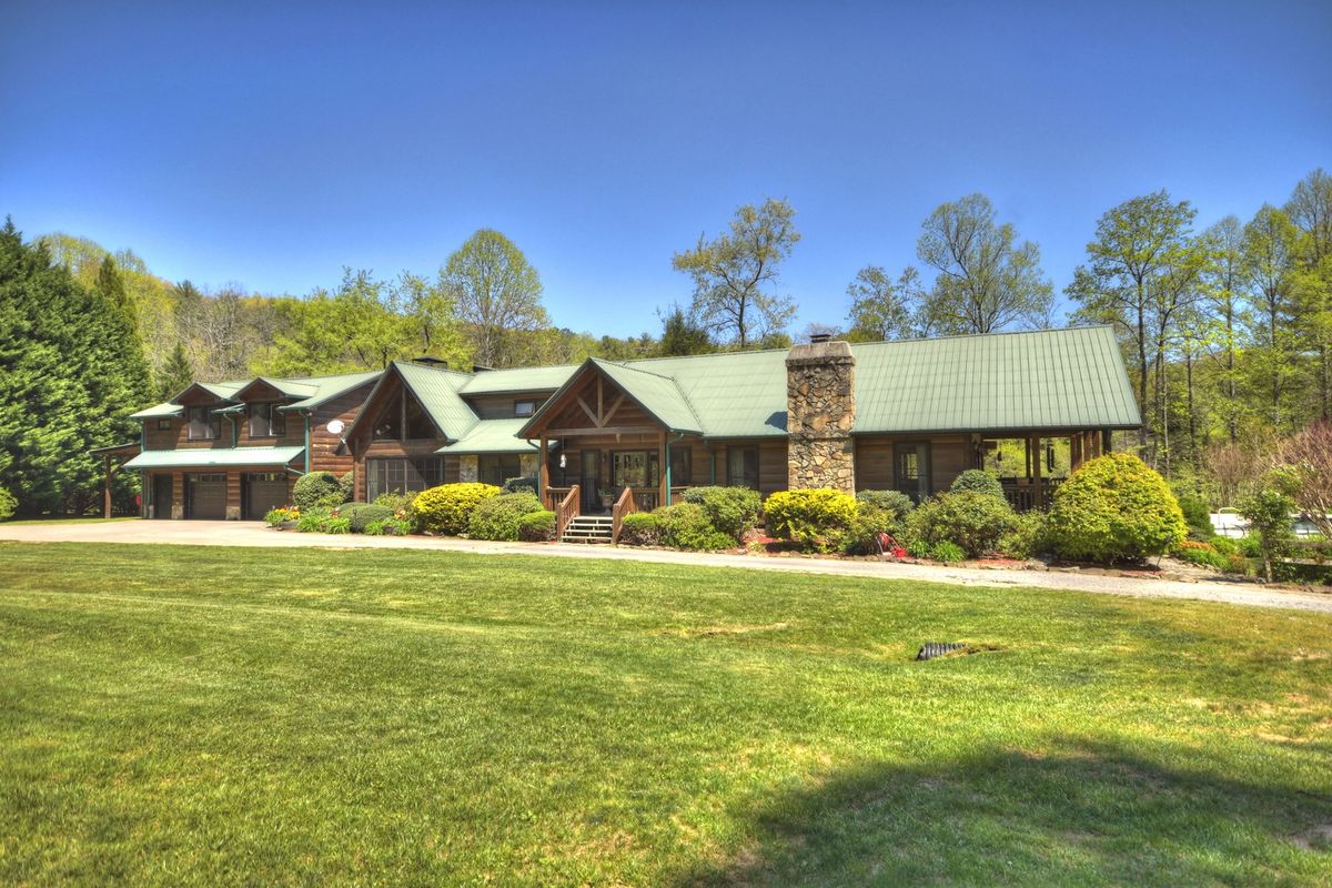 Exterior view of a Cherry Lodge, GA vacation rental.