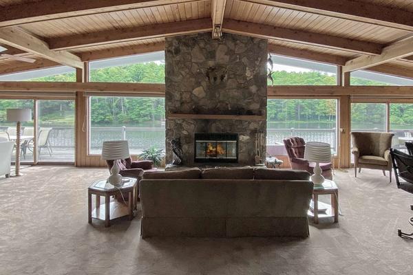 Sequoyah Lakeside Lodge in Highlands