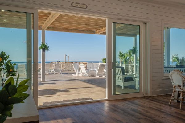 7 Incredible Beachfront NC Rentals