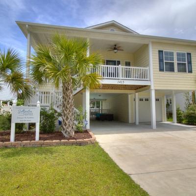 Exterior of a North Myrtle Beach vacation rental.