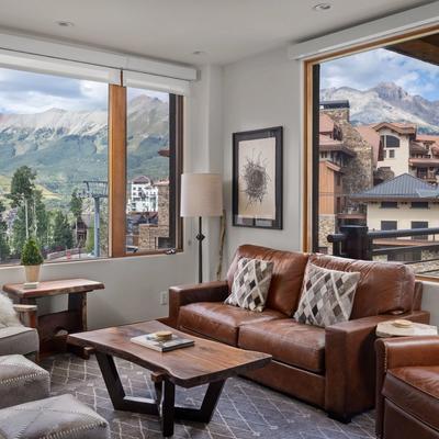 Living room in Granita 302 - Granita Sky.