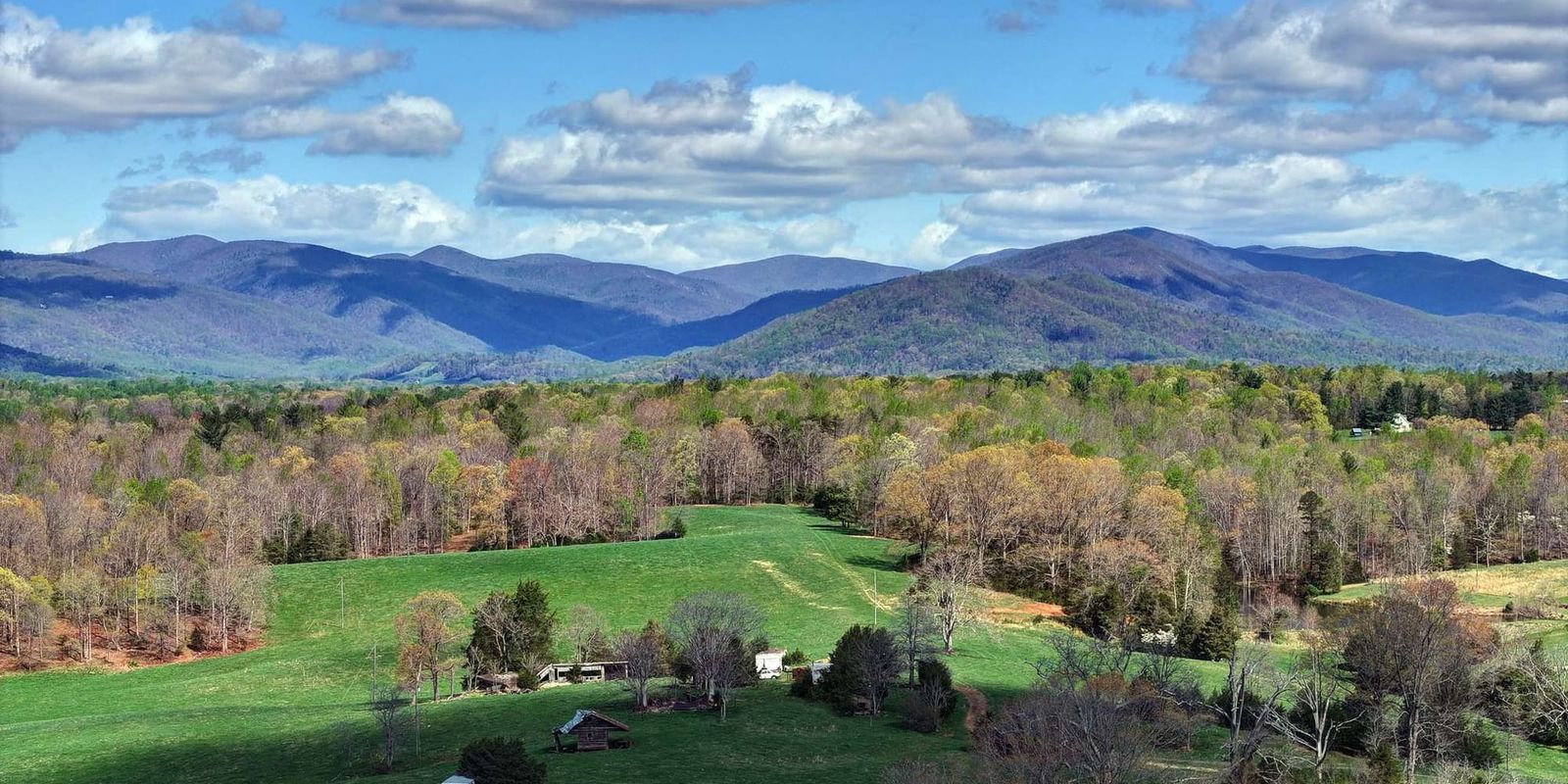 Traveling Alone? These 6 Introvert Travel Destinations Are Perfect! 