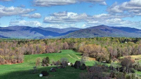 Traveling Alone? These 6 Introvert Travel Destinations Are Perfect!