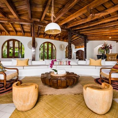 Open living space in Flamingo Blu.