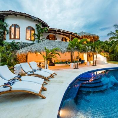 Private pool at Flamingo Blu.
