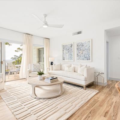 Open living space in 1873 Beachside Tennis.