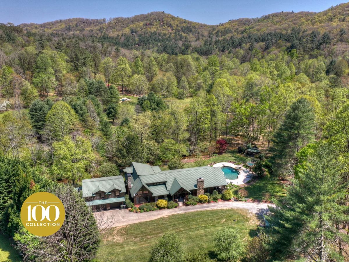 mountain cabin with swimming pool